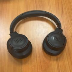 Auriculares, segundo informou Arriva Achterhoek-Rivierenland usando iLost