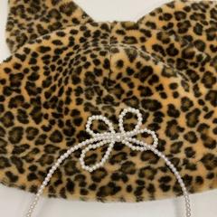 帽子とカチューシャ, come riportato da IKEA新三郷 utilizzando iLost