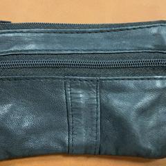 Portemonnee, zoals gemeld door Connexxion Amstelland-Meerlanden Schiphol Zuid met iLost