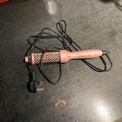 Haarföhn, zoals gemeld door Hotel V Fizeaustraat met iLost