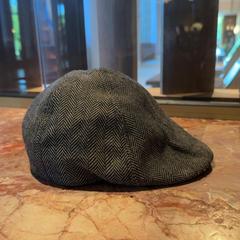 Gorra masculina, segundo informou Van der Valk Hotel Eindhoven - Best usando iLost