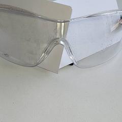 Lunettes, a été signalé par Regio Antwerpen - Brussel utilisant iLost