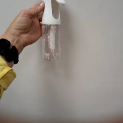 Bouteille d'eau, a été signalé par IKEA Paris - Italie Deux utilisant iLost