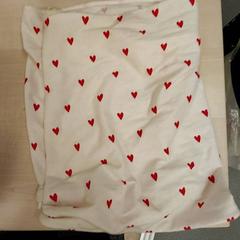 Ściereczka dla niemowląt, zgłoszono przez IKEA Toulon przy użyciu iLost