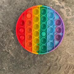 Xoguete Regenboog, segundo informou Artis usando iLost