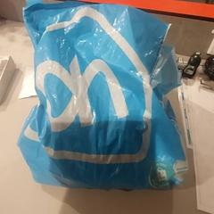 Clothes Albert Heijn Bag with clothes, as reported by TU/e - Receptie Neuron using iLost
