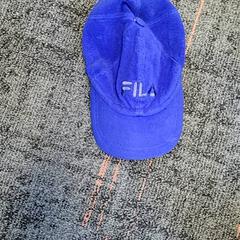 كاسكيت Fila blauw، كما تم الإبلاغ عنه بواسطة Connexxion Haarlem IJmond عبر iLost
