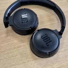 Slúchadlá Zwart, ako bolo nahlásené Regio Antwerpen - Brussel pomocou iLost