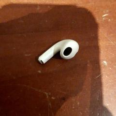 Earbud, rapporterat av Grand Hotel Amrath Kurhaus med iLost