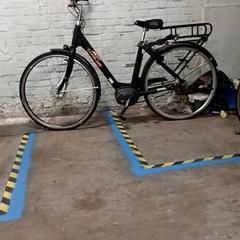 Bicicleta feminina Carglass Zwart, segundo informou Fietsdepot Hasselt usando iLost