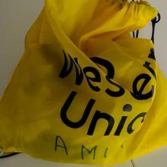 İLost kullanarak Regio Antwerpen - Brussel tarafından bildirildiği gibi Turnpike çantası Amir