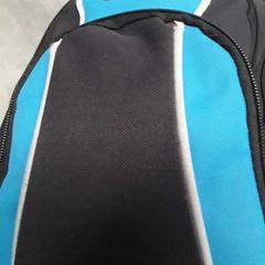 Rugzak zwart/blauw, as reported by Arriva Friesland / Groningen using iLost