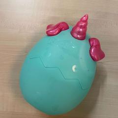 Cuddly slap oeuf licorne avec doudou, as reported by IKEA Arlon using iLost