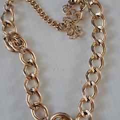 İLost kullanarak Madurodam tarafından bildirildiği gibi Kolye