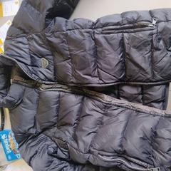 Bunda Armani Junior, jak nahlášeno Regio Limburg - Leuven pomocí iLost