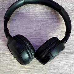 İLost kullanarak EBS Tramplein tarafından bildirildiği gibi Kulaklıklar