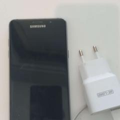 Mugikorra Samsung, gisa salatu by Arriva Limburg Zuid iLost erabiliz