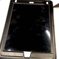 タブレット がiLostで Qbuzz ZHN によって報告されました