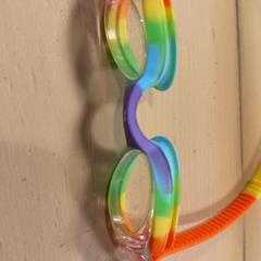 Gafas de natación Regenboog, ha sido reportado por Familie Resort Molenwaard con iLost