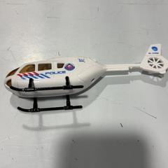 Játék Police helikopter, amint azt Fenix az iLost segítségével jelentette.