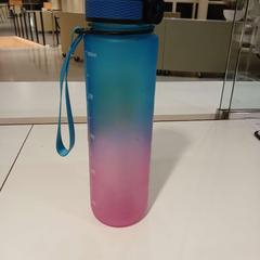 Flaske, som rapportert av Cursus en vergadercentrum Domstad ved bruk av iLost