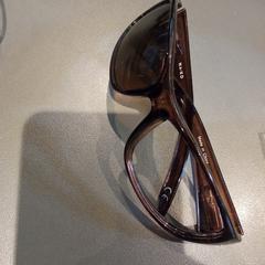 Sunglasses, segundo informou MEININGER Hotel Lyon Centre Berthelot usando iLost