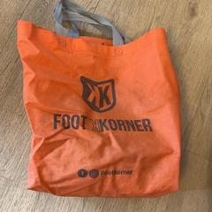 Stoffen zakje، كما تم الإبلاغ عنه بواسطة Centraal magazijn عبر iLost