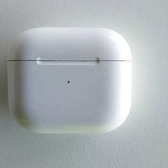 المنتجات الإلكترونية - Airpods، كما تم الإبلاغ عنه بواسطة Centraal magazijn عبر iLost