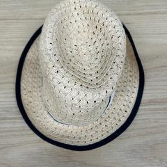 Cappello, come riportato da IKEA Gävle utilizzando iLost