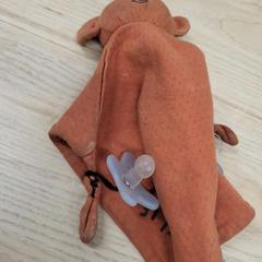 Kuschelige ohrfeige, gemeldet von IKEA Liège über iLost