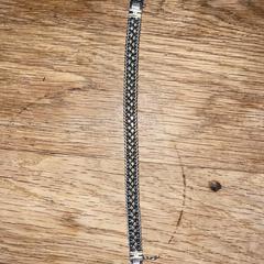 Bracelet, como reportado ao iLost