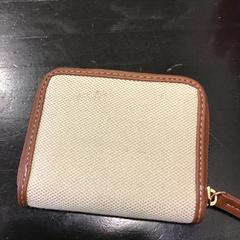 Bourse, a été signalé par Qbuzz U-OV utilisant iLost