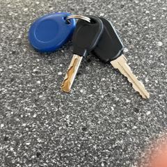 Portachiavi, come riportato da Connexxion Amstelland-Meerlanden Amstelveen utilizzando iLost