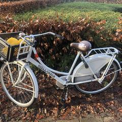 Witte oma damesfiets, jak bylo nahlášeno na iLost