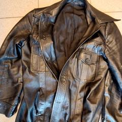 Jacke, gemeldet von Qbuzz DMG über iLost