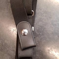 Bälte, rapporterat av Rotterdam The Hague Airport med iLost