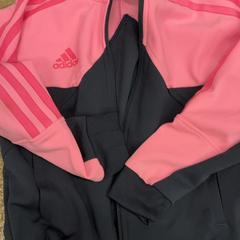 Tracksuit, as reported by IKEA福岡新宮 using iLost