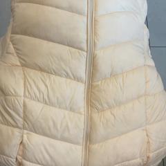 Kurtka, zgłoszono przez MEININGER Hotel Marseille Centre la Joliette przy użyciu iLost