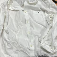 Chemise, a été signalé par Sheraton Brussels Airport Hotel utilisant iLost