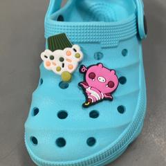 Zapatos de niños, ha sido reportado por IKEA Haarlem con iLost