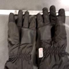 Eskularruak, gisa salatu by Breng Nijmegen iLost erabiliz