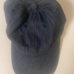 Gorra denim, ha sido reportado por Pathé Schiedam con iLost
