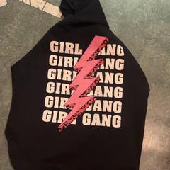 Sweat, a été signalé par KABUL à GoGo / Teatro utilisant iLost