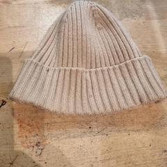 Children's hat Creme, as reported by IKEA Wilrijk using iLost
