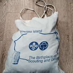 Táska, amint azt RRReis Trein Amersfoort / Ede-Wageningen az iLost segítségével jelentette.