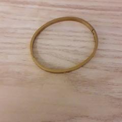 Bransoletka, zgłoszono przez IKEA Breda przy użyciu iLost