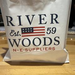 Purchase river woods, rapporterat av Designer Outlet Roermond med iLost