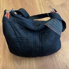 Poltsa, gisa salatu by GVB iLost erabiliz