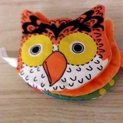 Haurrentzako liburua Pluche, gisa salatu by IKEA Breda iLost erabiliz