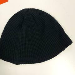 Oblečenie - muts, ako bolo nahlásené Regio Antwerpen - Brussel pomocou iLost